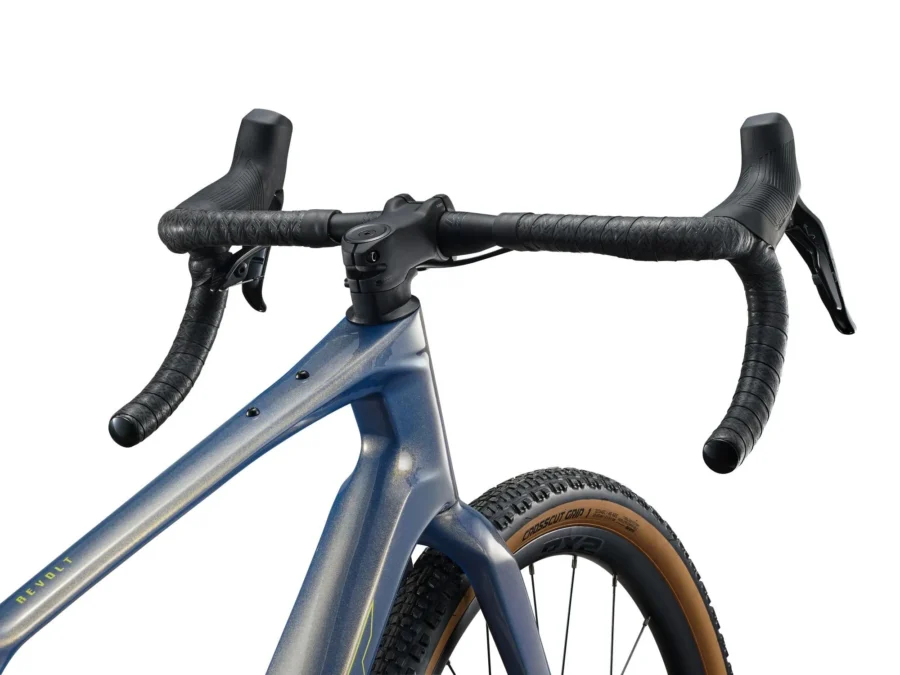 Bicicleta Giant Gravel Revolt Advanced 1