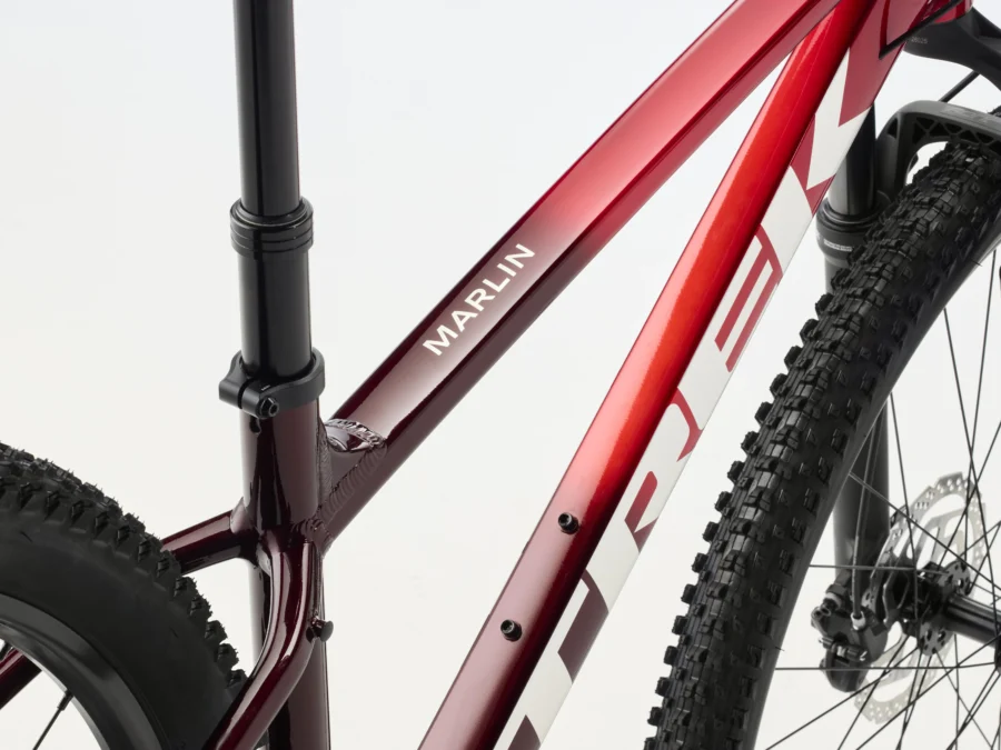 Bicicleta Trek Marlin  7 Sram SX 12V. H. Rockshox Judy 29 (Fury Red Fade )