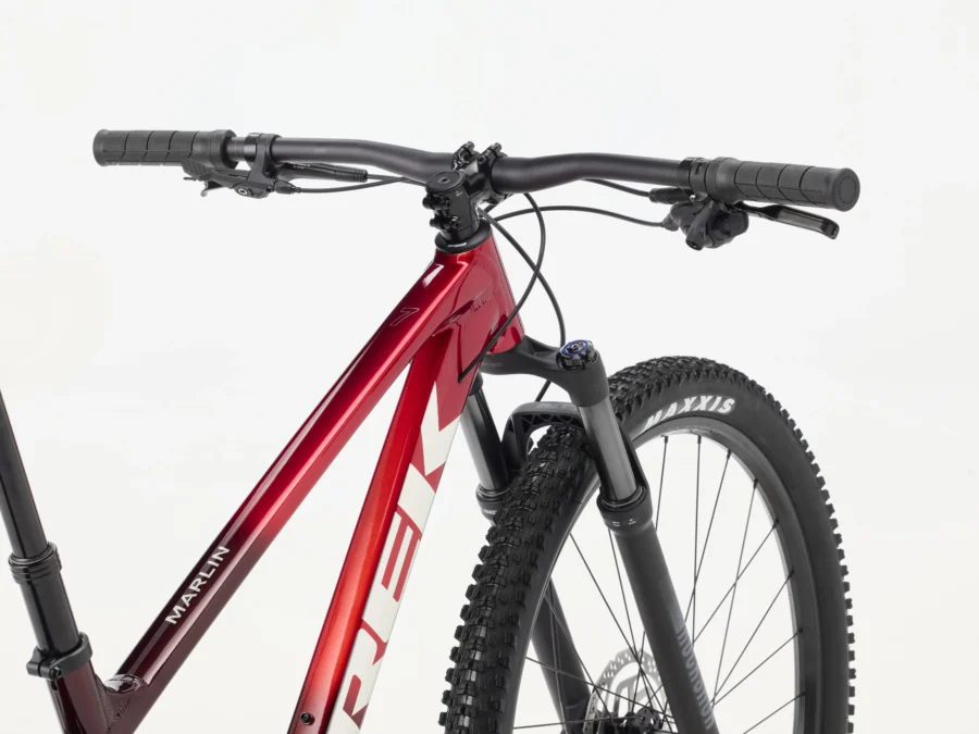 Bicicleta Trek Marlin  7 Sram SX 12V. H. Rockshox Judy 29 (Fury Red Fade )