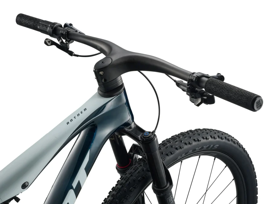 Bicicleta Giant Anthem Advanced SL 2 Sram 90 12v.  H. RockShox Sid