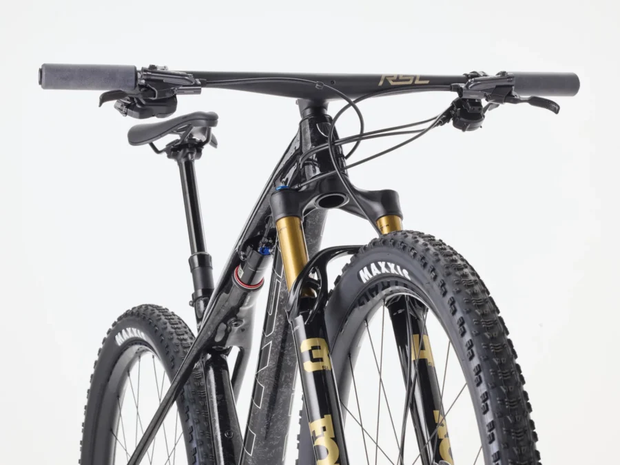 Bicicleta Trek Supercaliber SLR 9.8 XT Di2 12. H. Fox 34