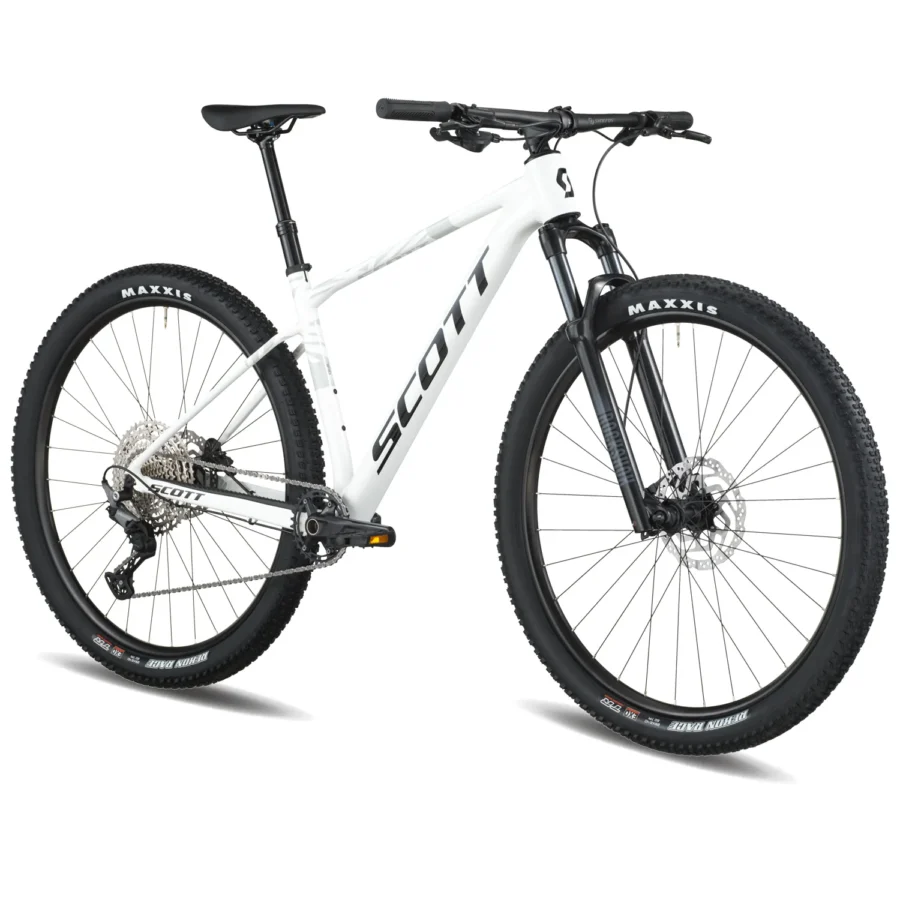 Bicicleta Scott Scale 940 Aluminio Deore 12V. H. Rocxkshox Judy 29 (Blanca)