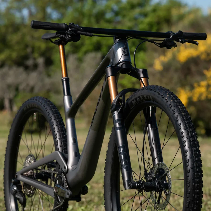 Bicicleta MTB Scott Spark Expert RC Carbon Shimano Deore Di2 12V. H. FOX 34